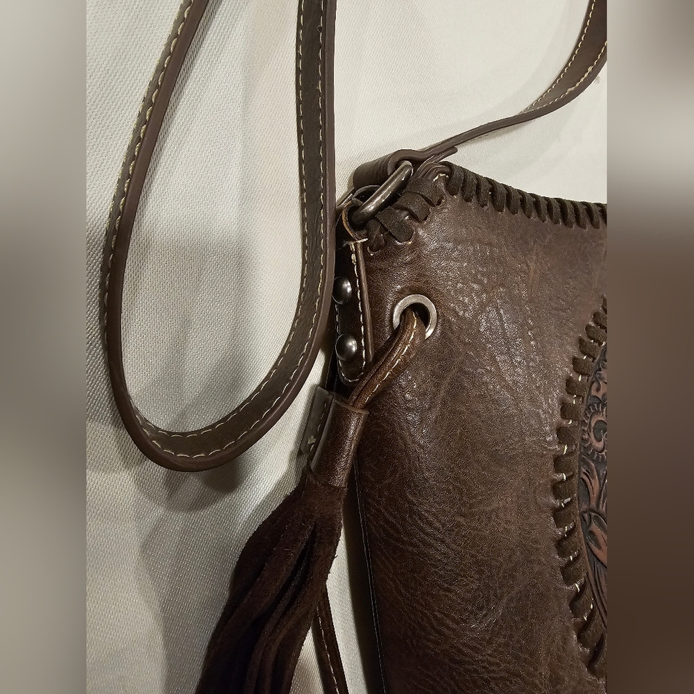 Montana West Tooled Pu Leather Floral Adjustable Crossbody Bag - Picture 6 of 16